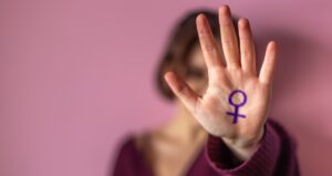 Delito de violencia de género: